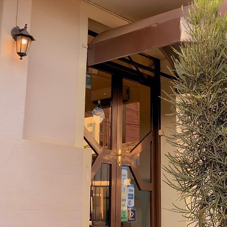 Hotel Germano เอนการ์นาซิออน ภายนอก รูปภาพ